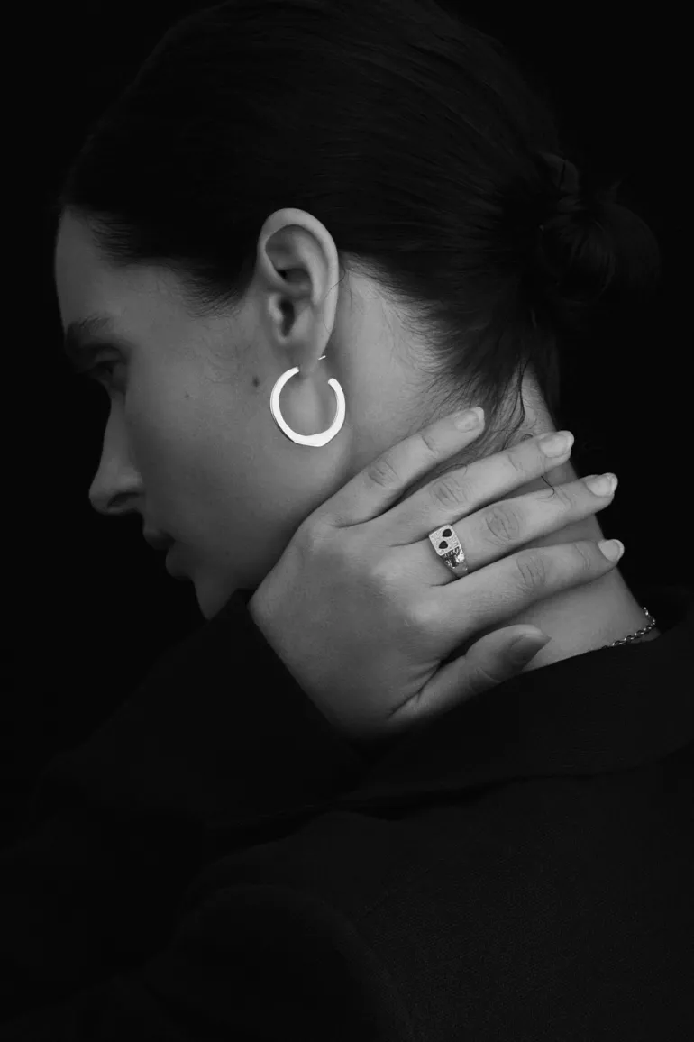 Circe Medium Hoops - Silver