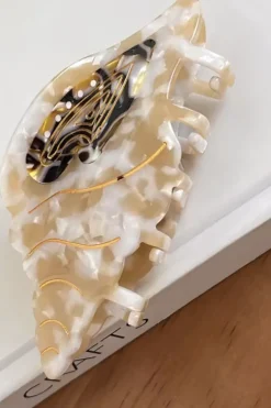 Conch Hair Claw - Brown