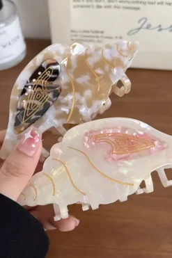 Conch Hair Claw - Brown