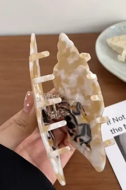 Conch Hair Claw - Turquoise