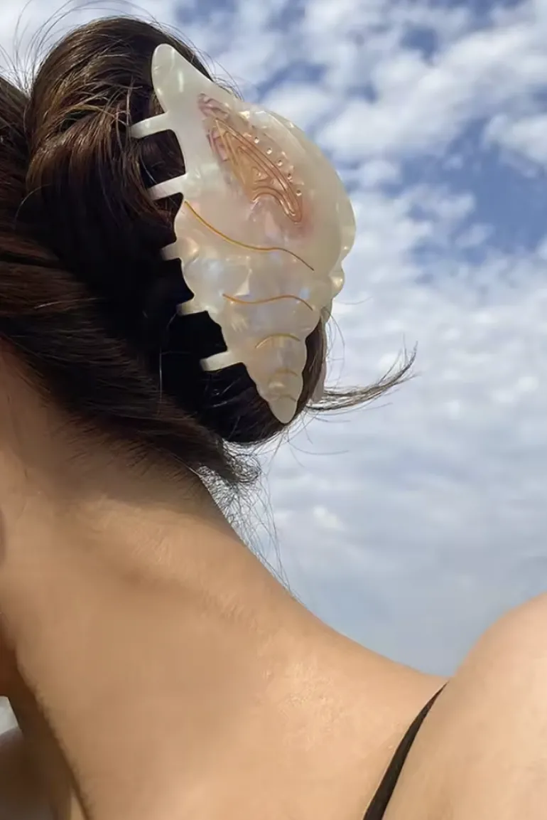 Conch Hair Claw - Turquoise