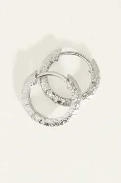 Molten Huggies - Silver