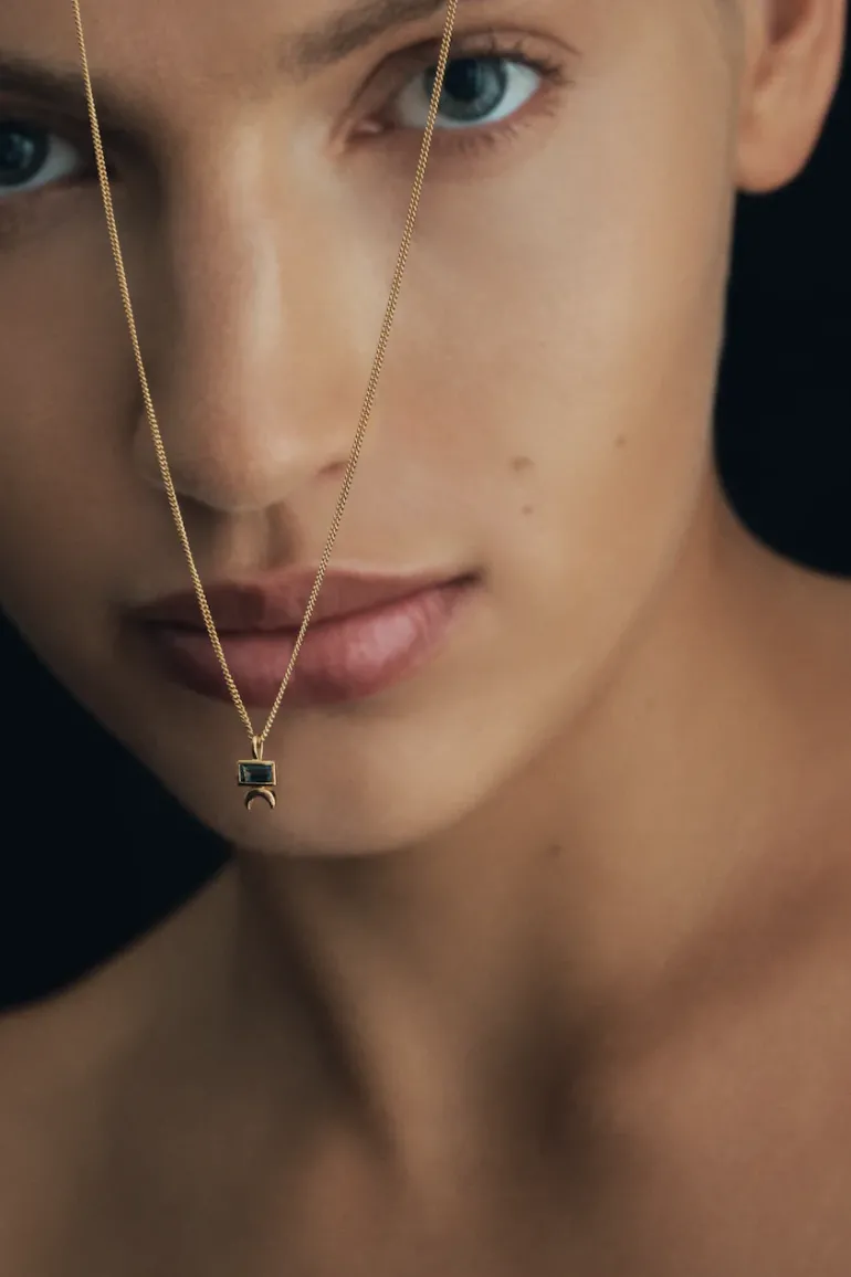 Nima Necklace - Gold