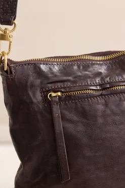 Tumbled Large Essential Pouch - Chocolate