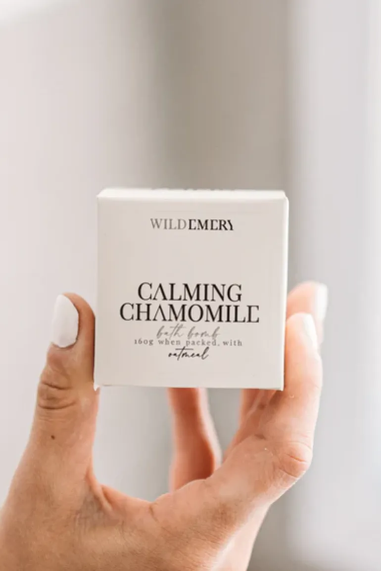 Vegan Essential Oil Bath Bomb - Calming Chamomile